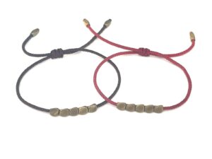 Pack de 2 Pulseras de Hilo Café y Rojo con Cobre (disminuye dolores articulares según la medicina oriental) 16cm ajustable a 28cm